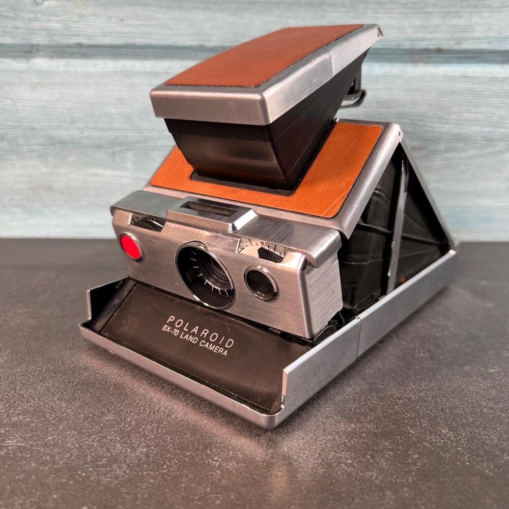 Vintage Polaroid SX-70 Land Camera – Folding Instant SLR – Brown Leather – 1970s